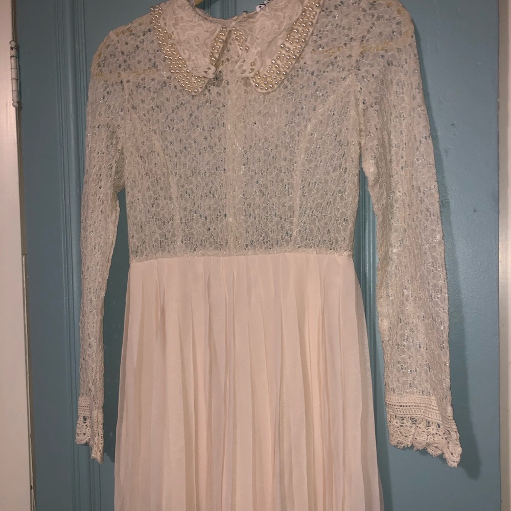 Size S - Long Sleeve Lace Dress